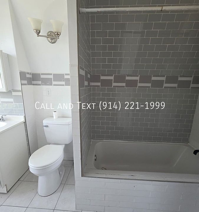 1st image of 179 Woodworth Ave Floor 3