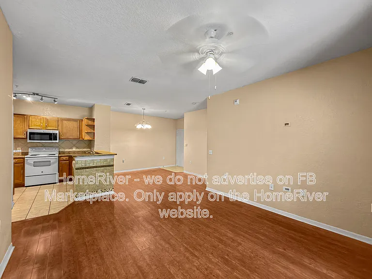 6141 Metrowest Blvd #204 — Photo 2