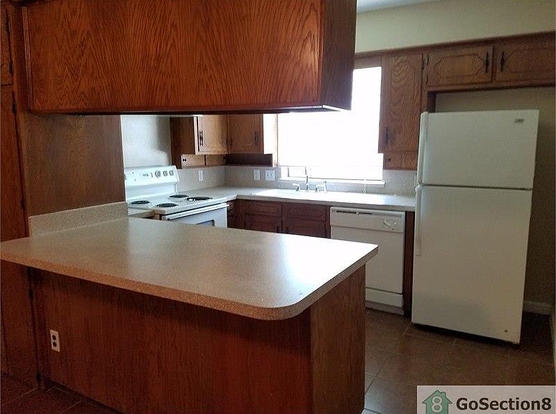 1st image of 3822 Cibolo Dr APT A