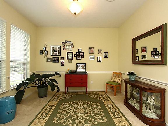 4th image of 19327 Laguna Woods Dr