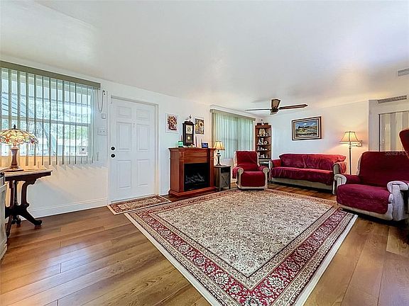 5th image of 5500 65TH AVENUE N