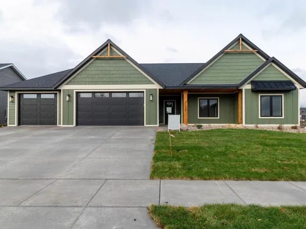 3235 Bella Terra Rd NE, Rochester, MN 55906