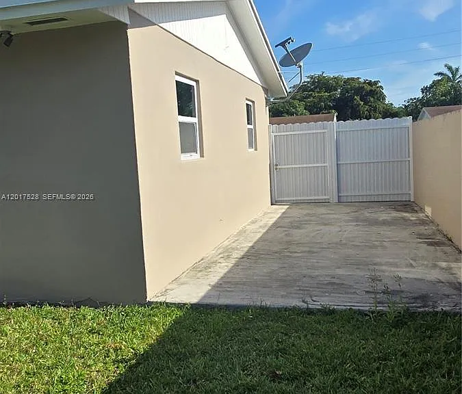 15750 SW 297th St #0 — Photo 3