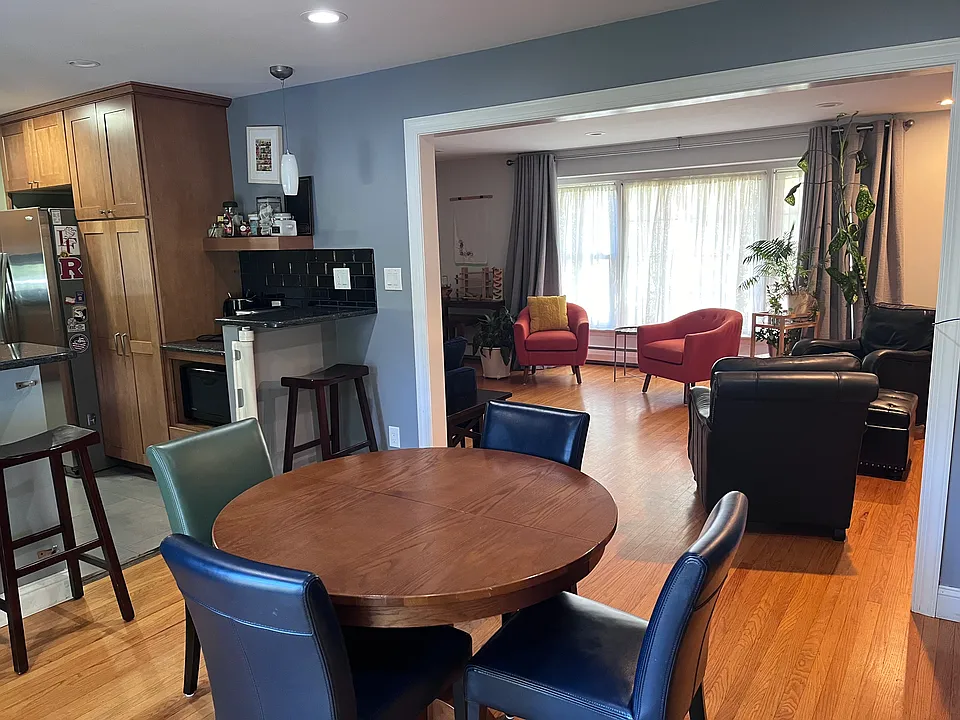 20 Birchall Dr