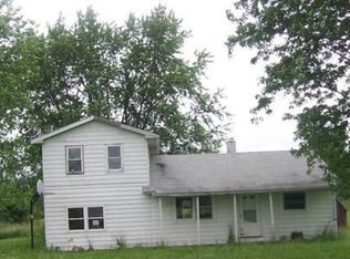 2305 E Mapes Rd, Kendallville, IN 46755