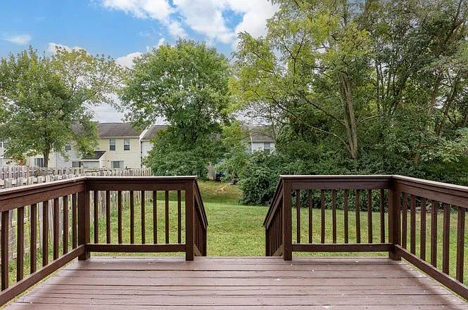 15 Ramsgate Ct — Photo 7