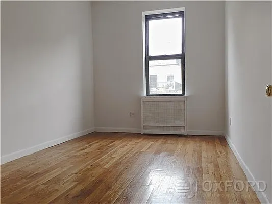 Rented by Oxford Property Group | media 9