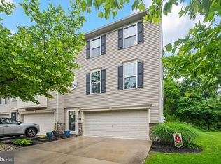 1 Wallace Rd, Mount Holly, NJ 08060