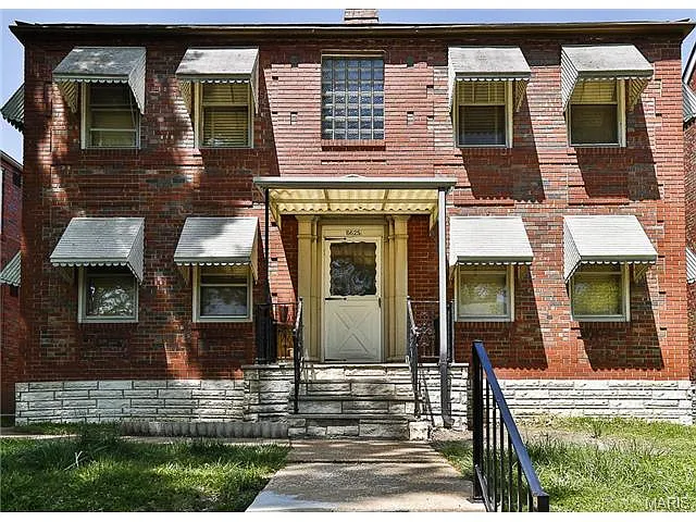 6623-6625 Devonshire Ave photo 1