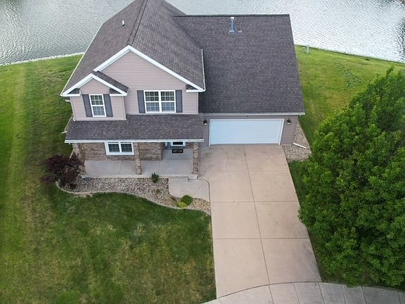 2nd image of 3 Rock Garden Ct