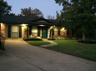 2212 Hillcrest Ct, Durant, OK 74701