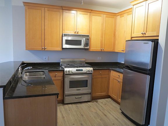 3rd image of 24 W Station St Unit 210W