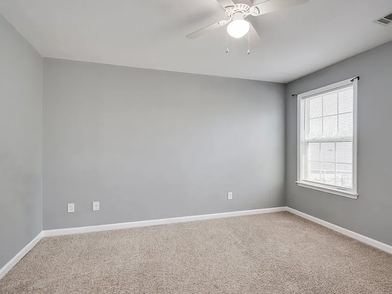 716 Whispering Willow Way — Photo 15