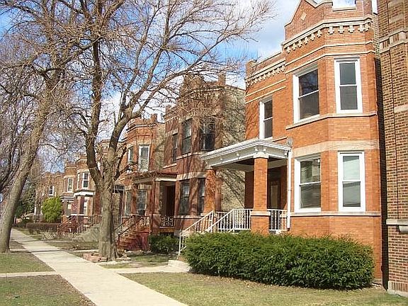 3rd image of 3703 N Bernard St