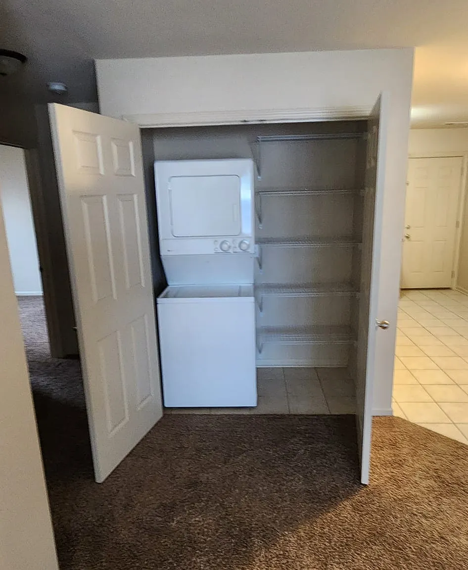 411 S Water St — Photo 3