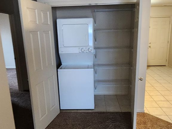 3rd image of 411 S Water St #411