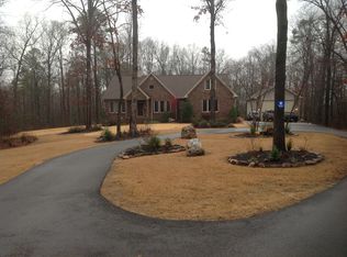 1150 Rocky Mountain Rd, Benton, AR 72019