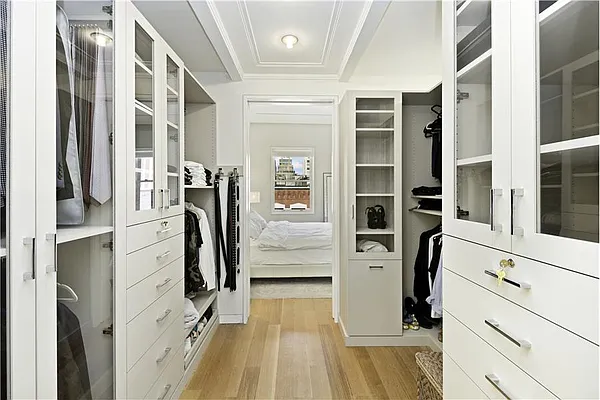 Sold by GARG Real Estate | media 17