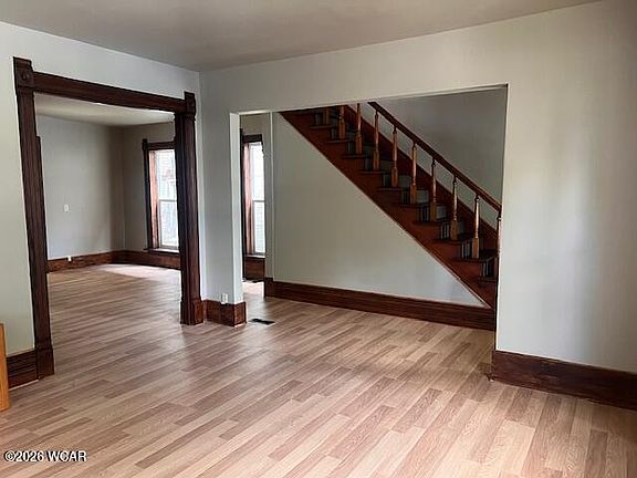 5th image of 120 E Ohio St
