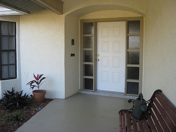 3rd image of 3030 Pineview Dr