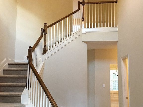 2nd image of 6259 Cove Creek Dr