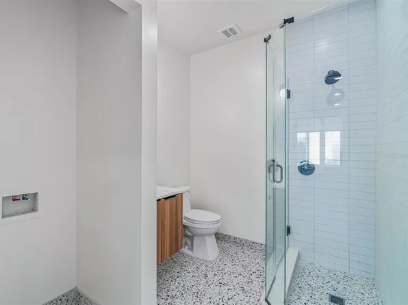 293 Fairmount Avenue image 12 of 12