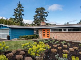 7660 SE 40th St, Mercer Island, WA 98040