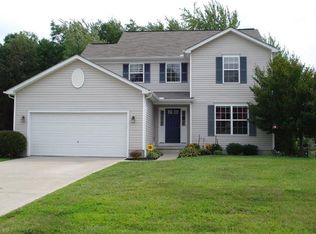 2040 River Birch Dr, Amelia, OH 45102