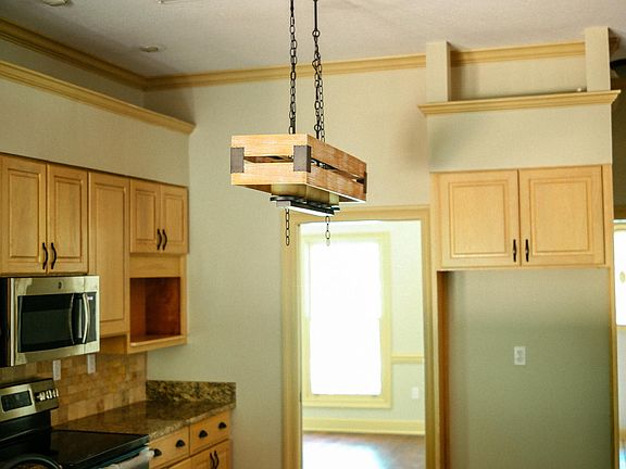 5th image of 8153 Windersgate Dr