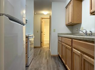 2118 Red Arrow Trl #28, Madison, WI 53711