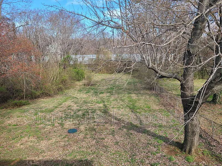 500 Claiborne Ave — Photo 13
