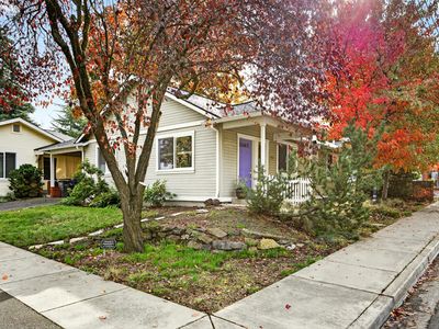 794 Park St, Ashland, OR, 97520