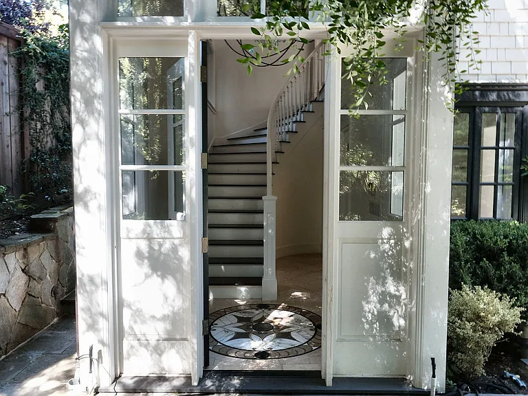 37 Bigelow Ave — Photo 6
