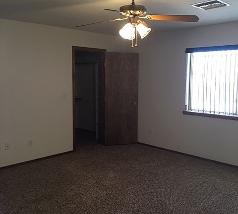 5th image of 1679 Peachblossom Dr
