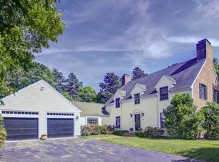 68 Whitmar Rd, Cotuit, MA 02635