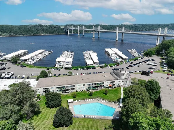 6311 Saint Croix Trl N, Stillwater, MN 55082