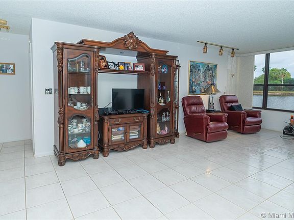 3rd image of 2767 S Carambola Cir S #103