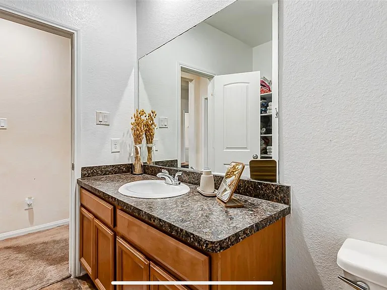 10750 Nyla Spring St — Photo 8