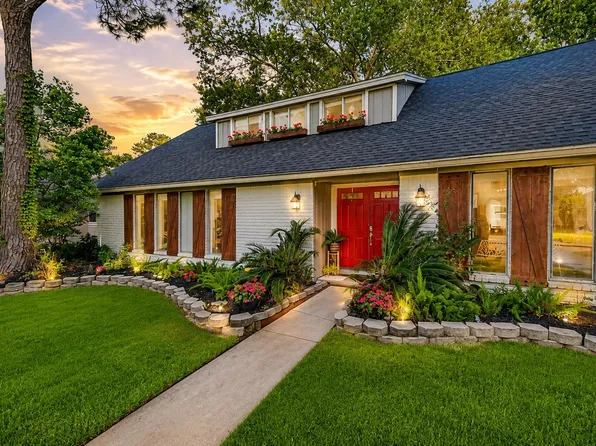 1723 Capstan Rd, Houston, TX 77062