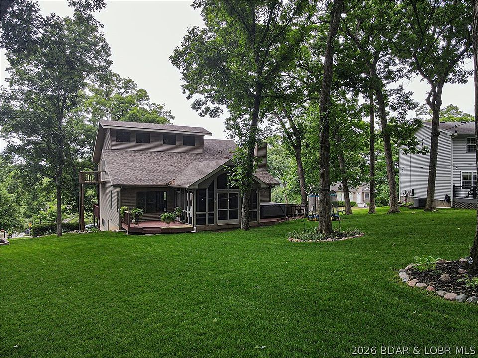 1st image of 1294 Summit Cir