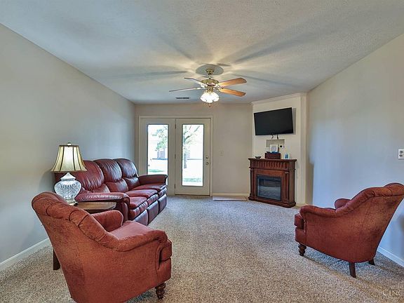 5th image of 7311 Chatham Ct #12B
