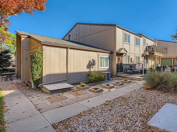 3rd image of 7700 W Glasgow Pl APT 4A