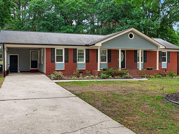 4th image of 102 W Merlin Dr