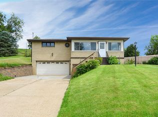 14 Maple St, Finleyville, PA