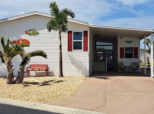 110 W Saint Johns Way, Apollo Beach, FL 33572