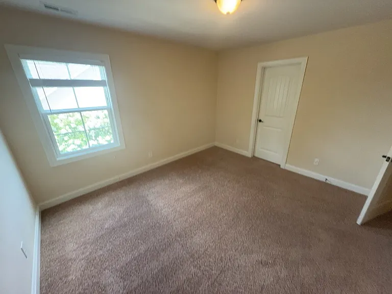 3909 Doon Valley Dr — Photo 15