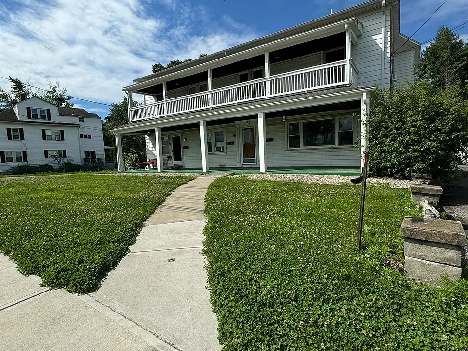 64 Lyman St #1-R
