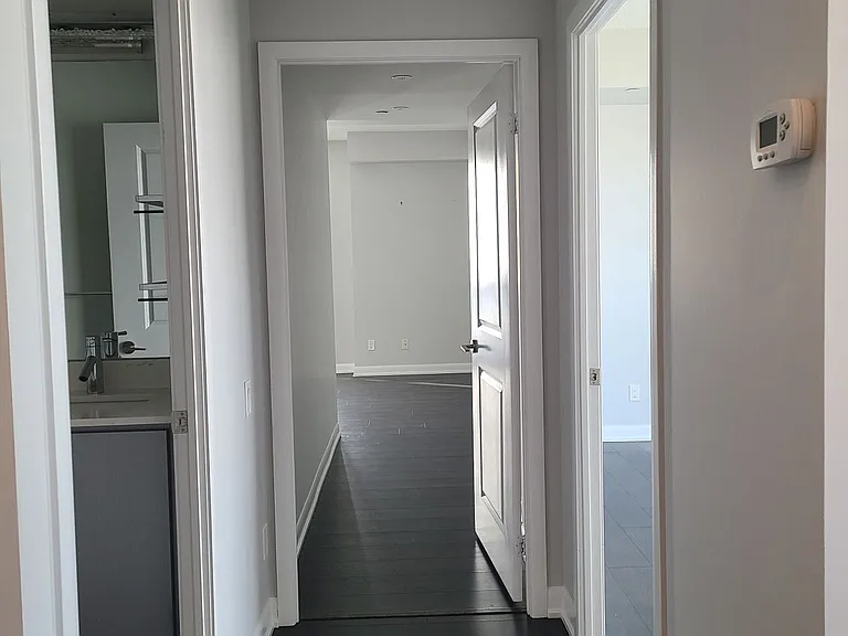 5168 Yonge St #Penthouse 203 — Photo 4