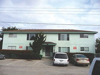 1st image of 846 32nd Ave
