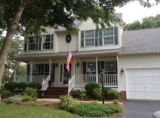 11206 Glen Park Dr, Fredericksburg, VA 22407